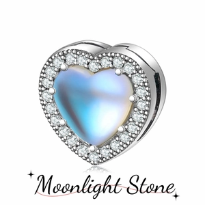 Ciondolo cuore in argento S925 con pietra di luna e zirconi per bracciali
