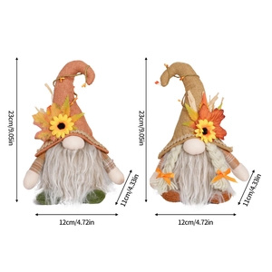 Set of two Thanksgiving harvest gnomes with maple leaves and sunflowers, size 23x12cm