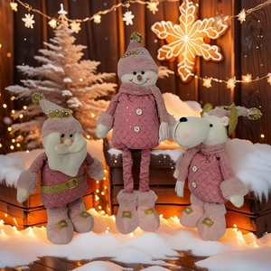 Figurines de Noël roses en peluche avec Père Noël et renne décorées de paillettes