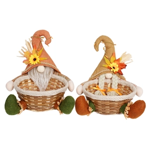 Set di due gnomi del raccolto con cesti intrecciati e cappelli con girasoli e foglie di acero