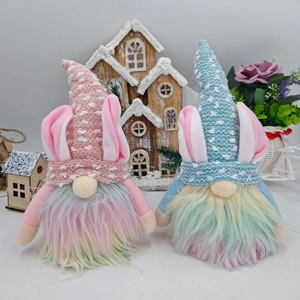 Gnomes de Pâques sans visage avec oreilles de lapin et barbe arc-en-ciel pour décor