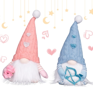 Detail of couple gnome plush with pink roses and blue cupid bow for Valentine decor