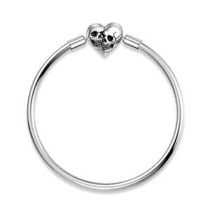 Detail of S925 sterling silver snake chain bracelet with dual skull heart clasp