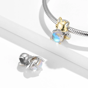 925 sterling silver fox charm with synthetic moonstone on a silver snake chain