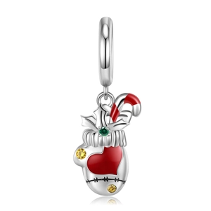 Charm guanto di Natale in argento S925 con cuore rosso e bastoncino di zucchero per bracciale