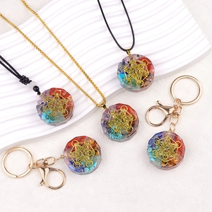 Collana con Pendente in Resina Ottagono Cubo di Metatron con Pietra Naturale Curativa 7 Chakra Gioielli Yoga Portachiavi
