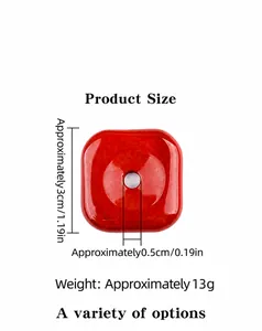 Dettaglio del ciondolo quadrato in diaspro rosso da 30mm con dimensioni e peso precisi