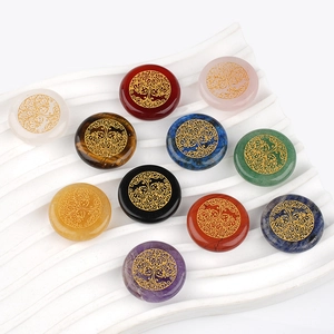 Natural Crystal Stone Engraved Tree Of Life Round Disc For Meditation Healing Energy Pocket Palm Stone Home Decor Decor Decoration Gift For Men Women