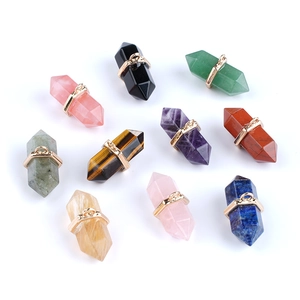 Set de 10 colgantes de cristal natural de doble punta hexagonal con cierres dorados