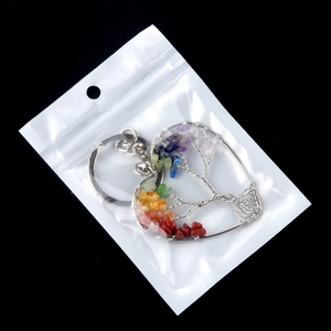 Porte-clés cœur arbre de vie en cristaux colorés avec pierres de chakra artisanales