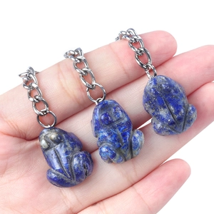 Pendentifs grenouille en lapis-lazuli naturel avec porte-clés en métal argenté