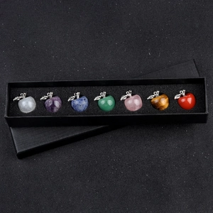 Set de 7 colgantes de manzana de cristal Chakra en caja de regalo con piedras naturales
