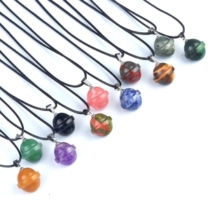 Natural Crystal Agate Stone Planet Pendant Necklace Galaxy Saturn Shaped 3D Universe Jewelry Amethyst Tiger Eye Pendant