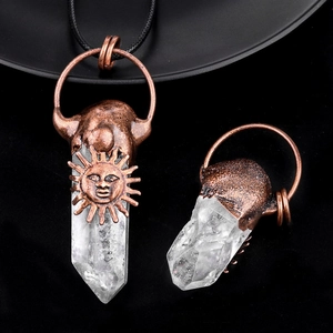 Retro clear quartz crystal pillar necklace with antique copper sun face pendant