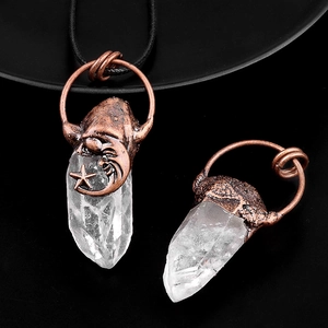Collier vintage en cristal blanc avec pendentif céleste en bronze de lune et d'étoile