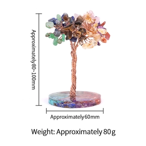 Edelsteinbaum mit Chakra-Heilsteinen und Harzbasis für harmonische Deko