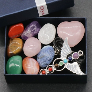 Naturkristall 7 Chakra Heilsteine Set Mit Engelsflügel Anhänger Halskette Herz Rosenquarz Für Meditation Geschenk Schmuckschatulle