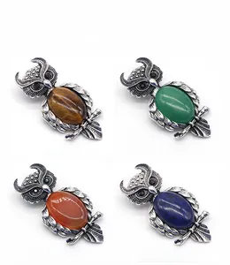 Détails de broches hibou en œil de tigre, aventurine, agate rouge et lapis-lazuli