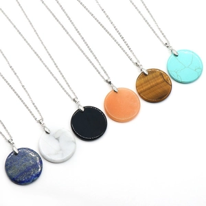 Juego de seis collares con colgantes redondos de ágata de cristal natural y cadenas de plata