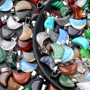 Crescent Moon Pendant Natural Stone Gemstone Moon Charm Agate Quartz Crystal Healing Stone Pendant For Necklace DIY Jewelry Making