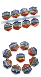 Dettaglio macro delle pietre curative dei chakra a forma di stella a sei punte