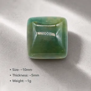 10mm quadratischer grüner Kristall-Naturstein für Schmuck mit Maßangaben im Bild