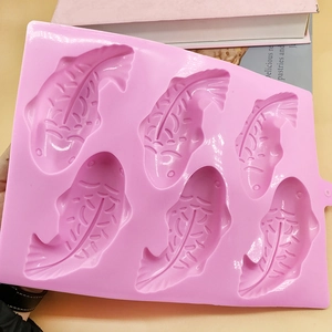 Pink 6-cavity koi fish silicone mold for chocolate, pudding and DIY baking tools