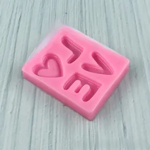 Stampo in silicone rosa LOVE con cuore per torte al cioccolato e saponi fatti a mano