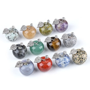 Handcrafted 25mm natural crystal apple figurines with decorative metal leaf for home decor