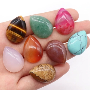 Cabochons en cristal naturel poli en forme de goutte pour la création de bijoux DIY