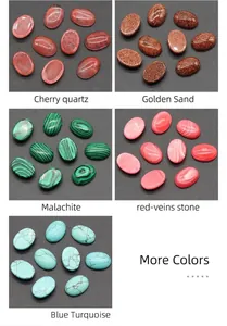 Colección de cabujones ovales pulidos en malaquita, piedra de sol y turquesa sintética