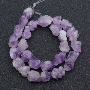 Filo di perle di ametista naturale grezza in viola lavanda per creazione di gioielli