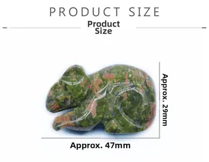 Detailed view of hand-carved unakite mouse figurine with dimensions 47mm by 29mm