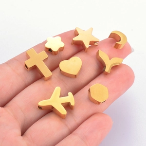 Perles en acier inoxydable poli plaqué or 18 carats de formes variées pour bijoux DIY