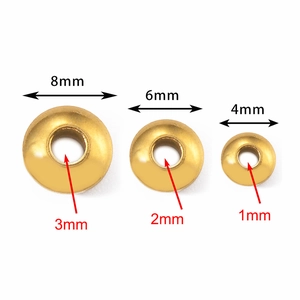 Detailansicht goldener Edelstahl-Abstandshalter in den Größen 4 mm, 6 mm und 8 mm