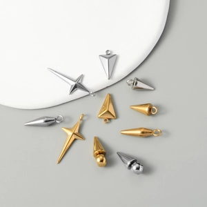 Poliertes Edelstahl Anhänger Set in Kegel und Sternform für DIY Ohrringe und Armband