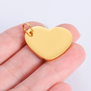 Polished gold heart pendant charm made of stainless steel for DIY jewelry making