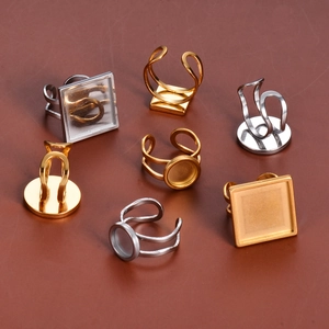 Verstellbare Edelstahl Ringrohlinge in Gold und Silber mit eckigen und runden Fassungen