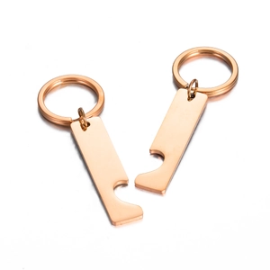 Pendentifs rectangulaires polis en or rose avec découpes demi-cœur et effet miroir
