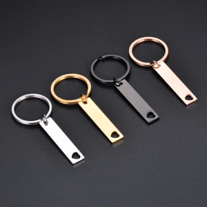 Stainless Steel Geometric Heart Hollow Keychain Long Strip Metal Tag Key Ring For Women Men Gift Jewelry Accessory