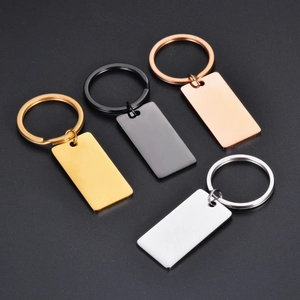 Minimalistische rechteckige Edelstahl Schlüsselanhänger in Gold Schwarz Roségold Silber