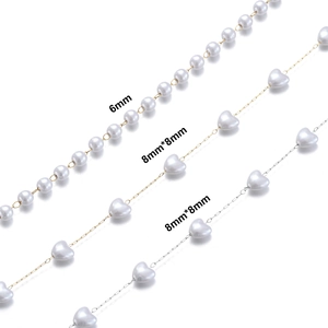 Detail von 6mm runden Perlen und 8mm herzförmigen Perlenketten in Gold und Silber Optik