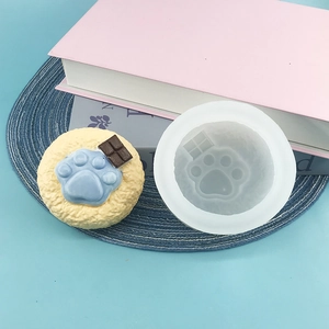 Cat paw chocolate silicone mold for DIY handmade soap and gypsum crafts with tray