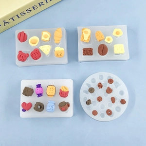 Set of 4 food-grade silicone molds for DIY miniature bread and dessert baking