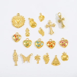Set de breloques dorées en acier titane avec fruits et croix et strass colorés pour bijoux DIY