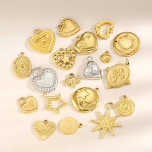 Collection de breloques vintage cœur et étoile en or et argent pour bijoux