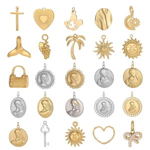 Sammlung von 25 Edelstahl-Anhängern mit Stern- und Porträtmotiven für DIY-Schmuck