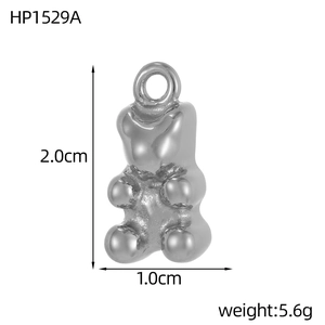 Pendentif ours en acier inoxydable argenté poli avec dimensions 2,0 cm de hauteur et 1,0 cm