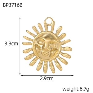 Detailed view of gold stainless steel sun face pendant with size dimensions and weight