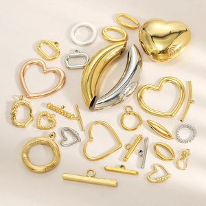 Polished stainless steel geometric heart pendants and toggle clasps for DIY jewelry making
